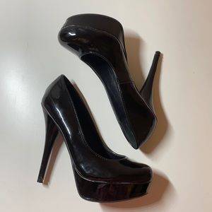 Wild Pair Black Stiletto Pumps